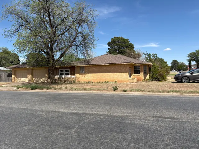 Photo 5 — 101 E 11th Street, Littlefield, TX 79339