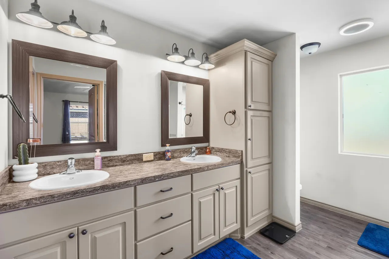 Photo 14 — 7908 Avenue J, Lubbock, TX 79423