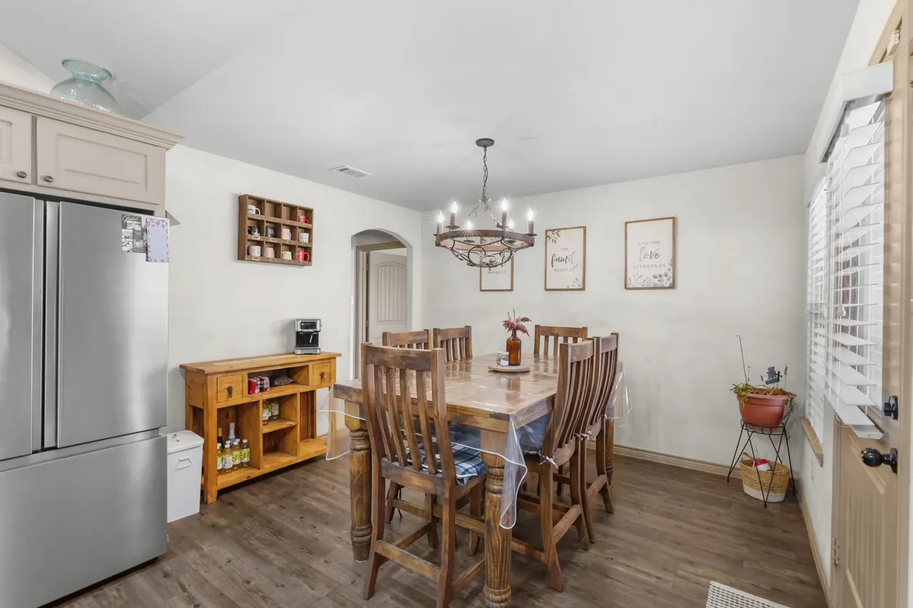 Photo 12 — 7908 Avenue J, Lubbock, TX 79423