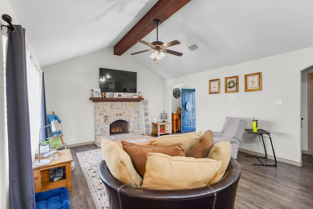 Photo 7 — 7908 Avenue J, Lubbock, TX 79423