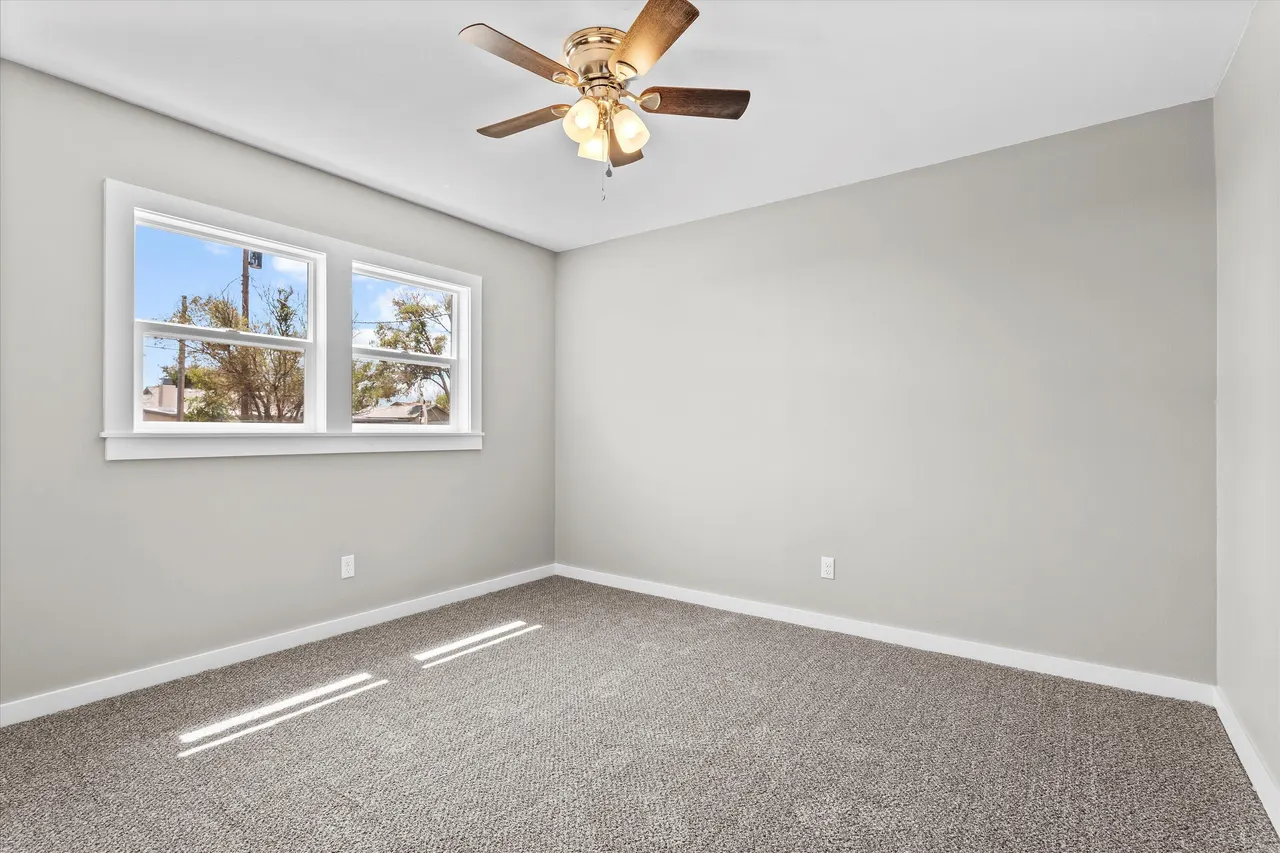 Photo 15 — 202 W Jackson Street, Levelland, TX 79336