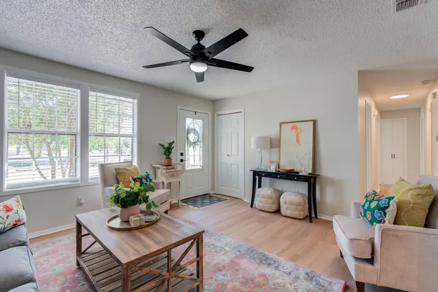 Photo 8 — 2002 58th Street, Lubbock, TX 79412