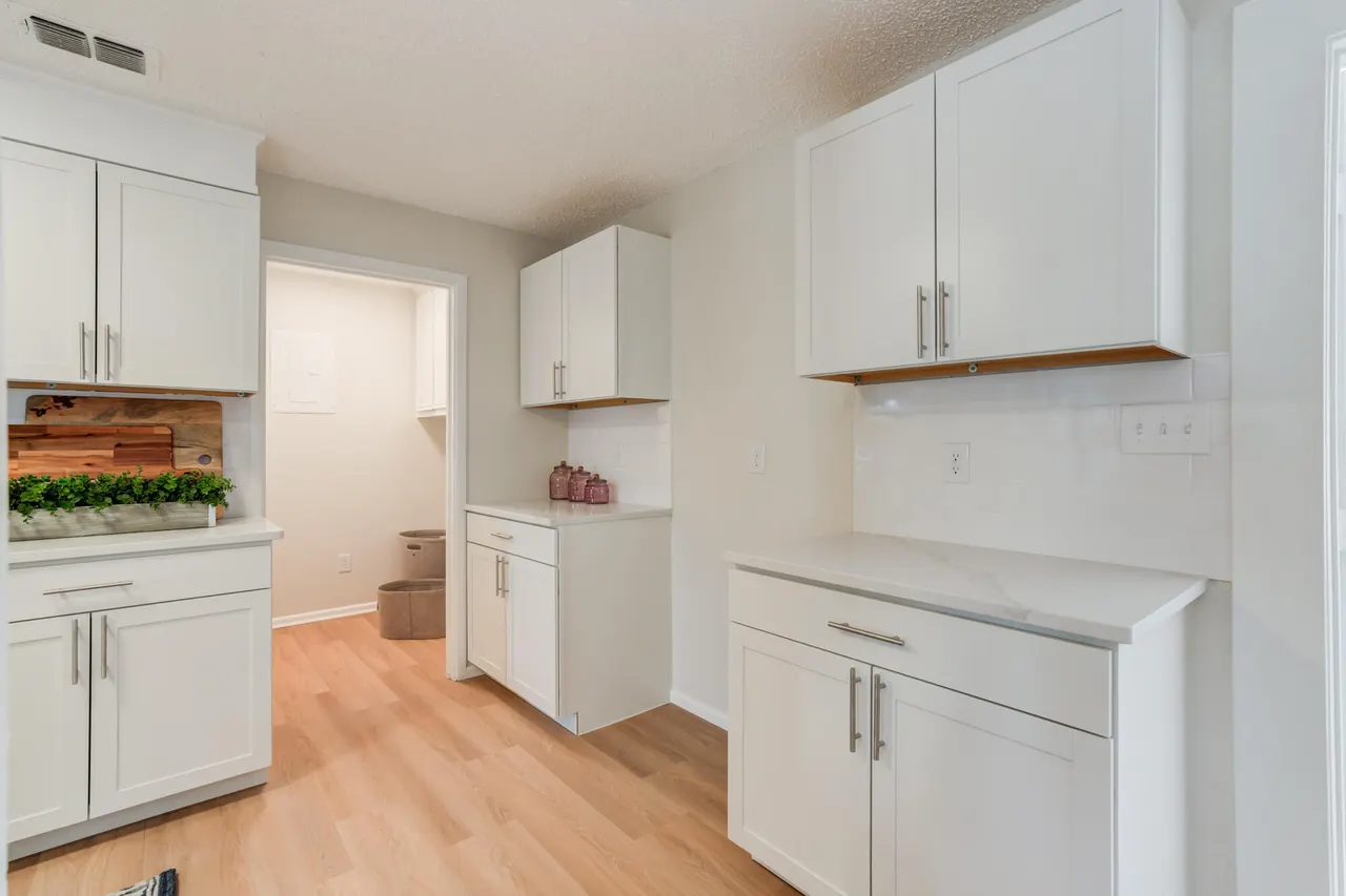 Photo 12 — 2002 58th Street, Lubbock, TX 79412