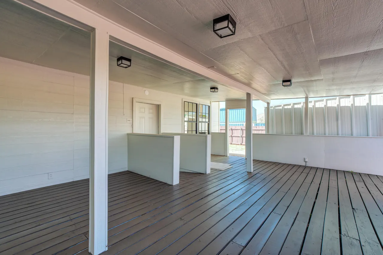 Photo 39 — 2002 58th Street, Lubbock, TX 79412