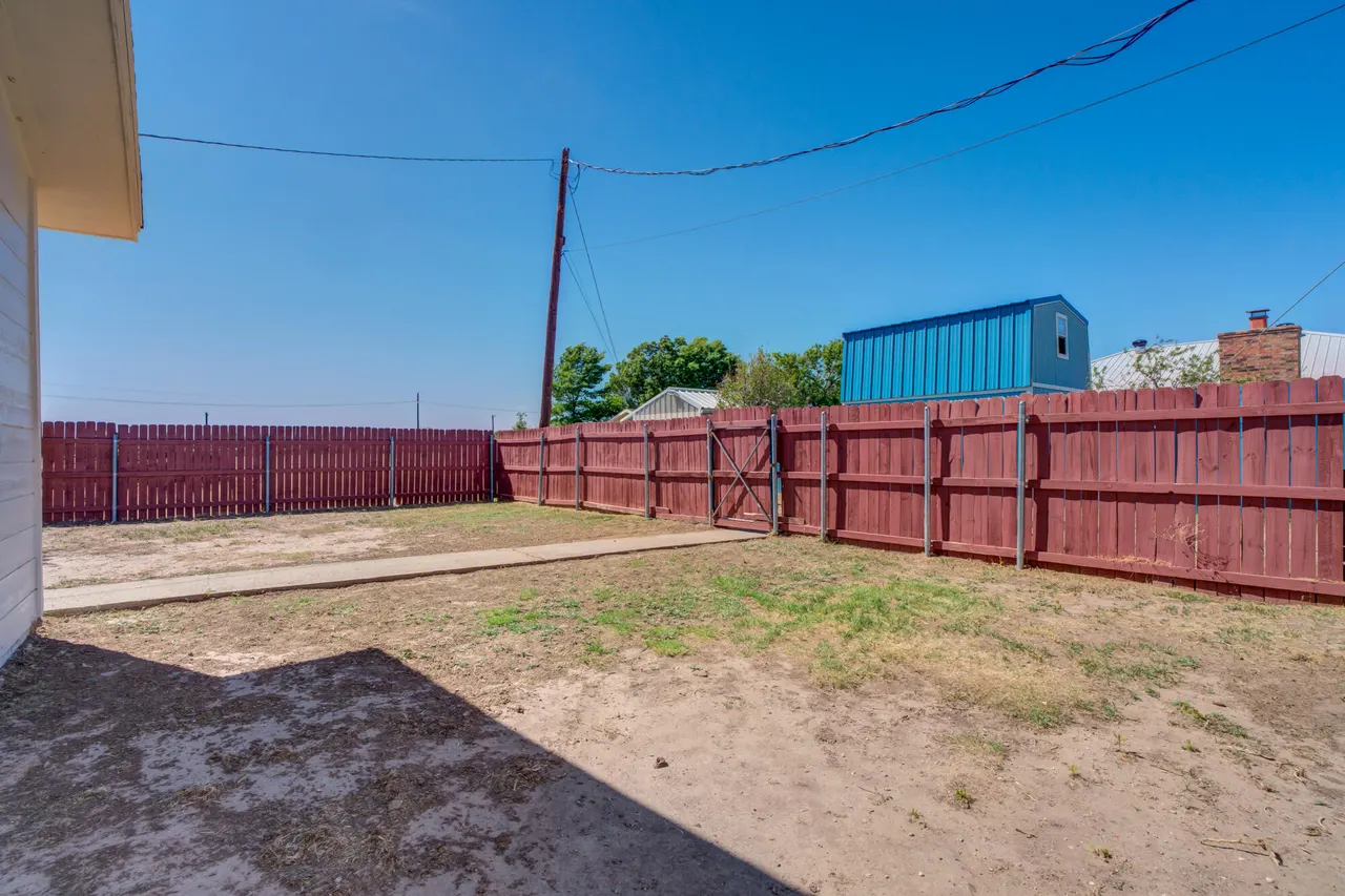 Photo 41 — 2002 58th Street, Lubbock, TX 79412