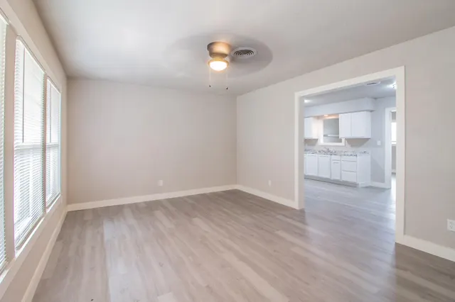 Photo 2 — 2417 E 28th Street, Lubbock, TX 79404
