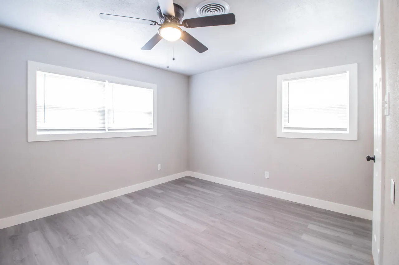 Photo 8 — 2417 E 28th Street, Lubbock, TX 79404