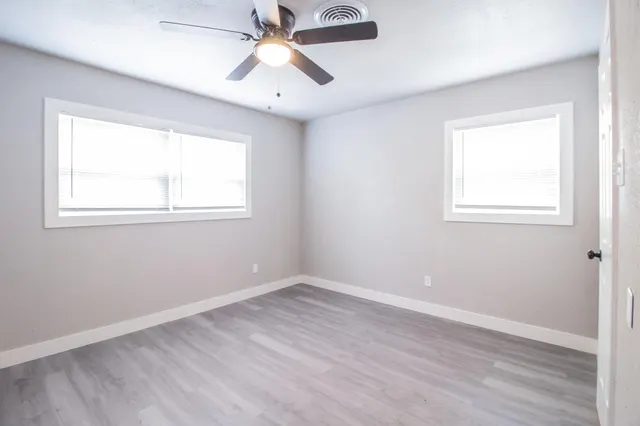 Photo 8 — 2417 E 28th Street, Lubbock, TX 79404