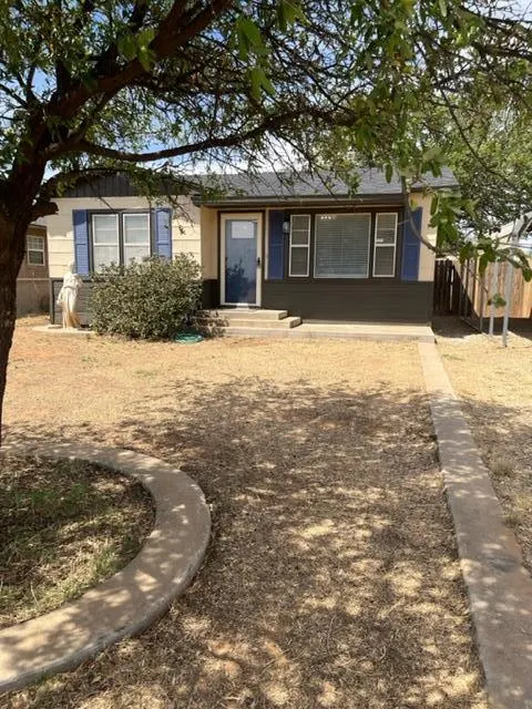 Photo 2 — 2312 N 1st Street, Tahoka, TX 79373