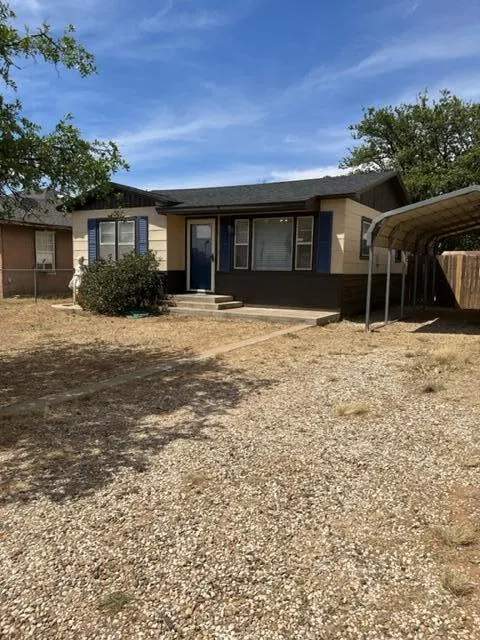 Front exterior — 2312 N 1st Street, Tahoka, TX 79373