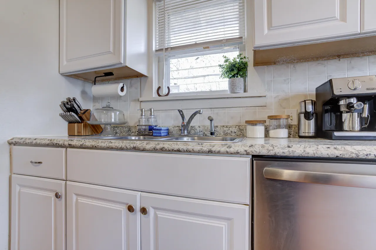 Photo 15 — 2120 26th Street, Lubbock, TX 79411