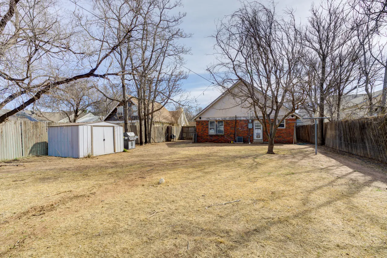 Photo 31 — 2120 26th Street, Lubbock, TX 79411