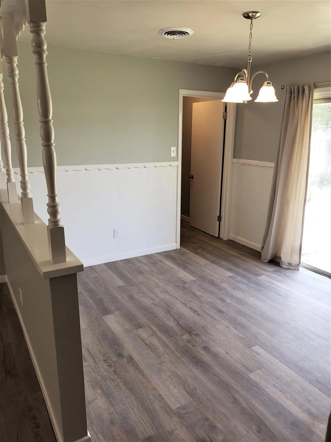 Photo 3 — 4906 6th Street, Lubbock, TX 79416