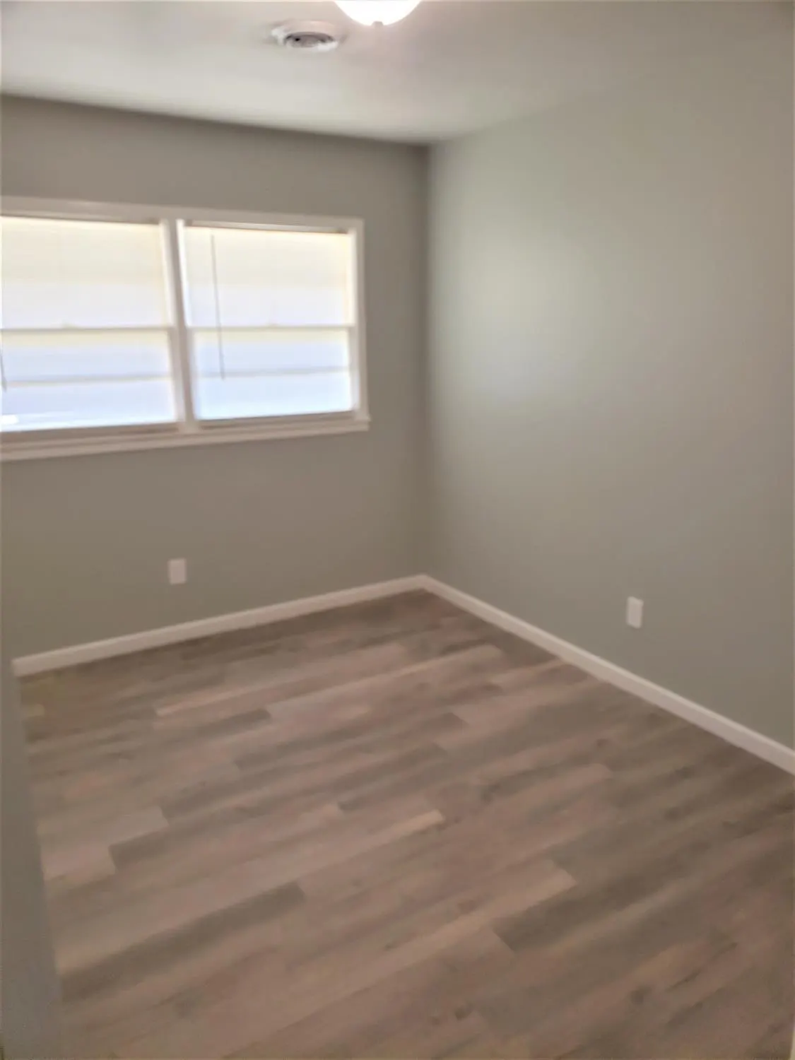 Photo 8 — 4906 6th Street, Lubbock, TX 79416