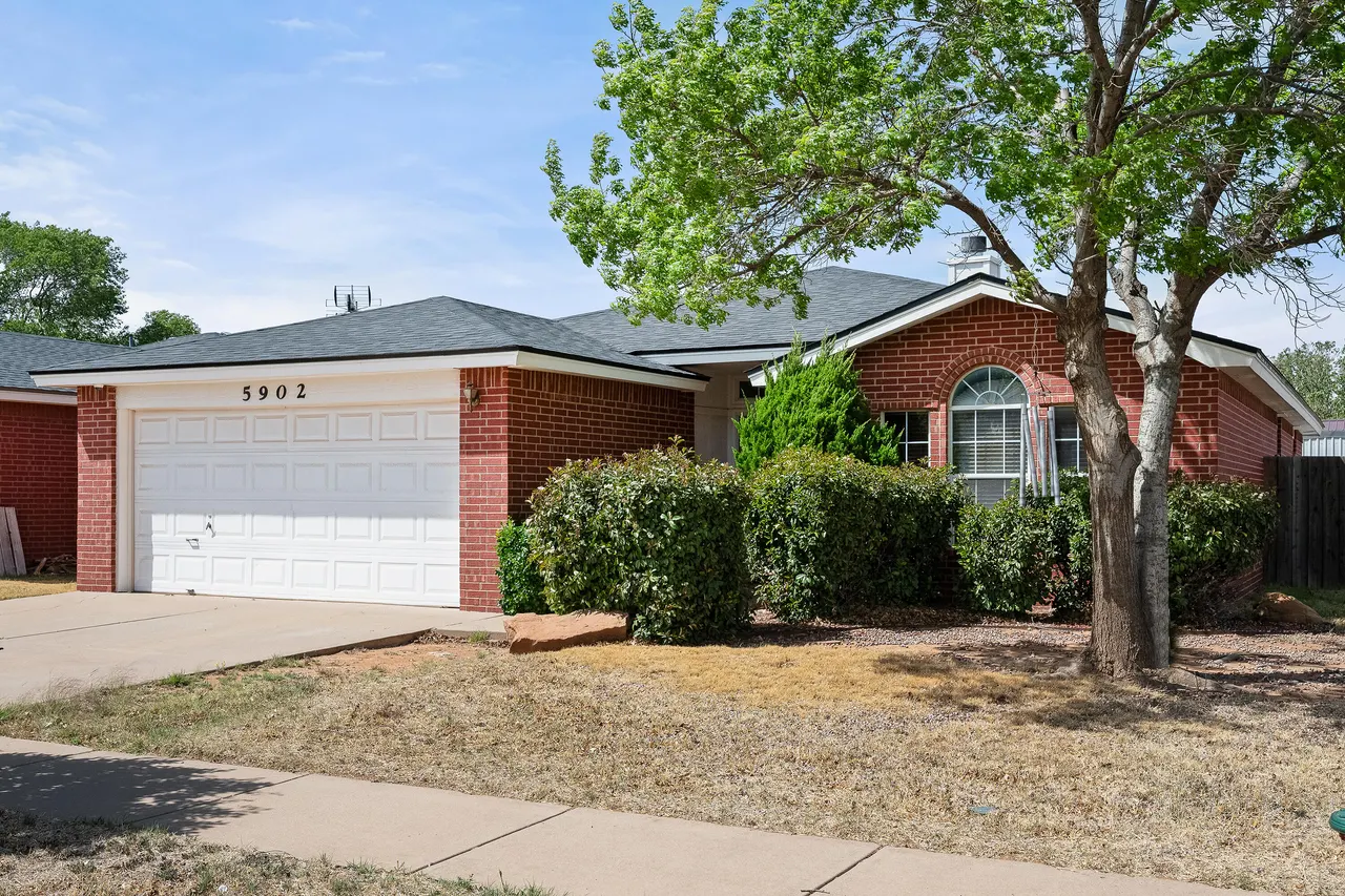 Front exterior — 5902 10th Street UNIT 1, Lubbock, TX 79416