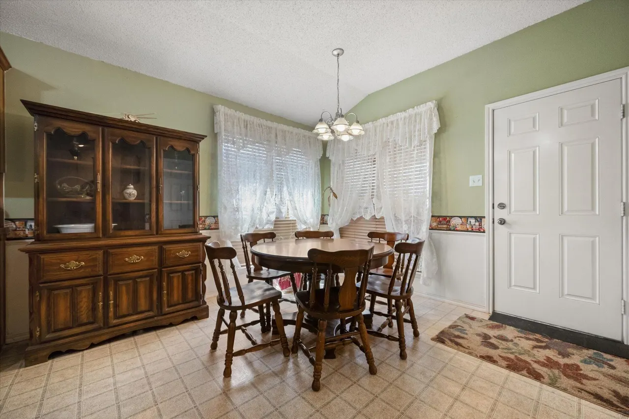 Photo 13 — 5902 10th Street UNIT 1, Lubbock, TX 79416