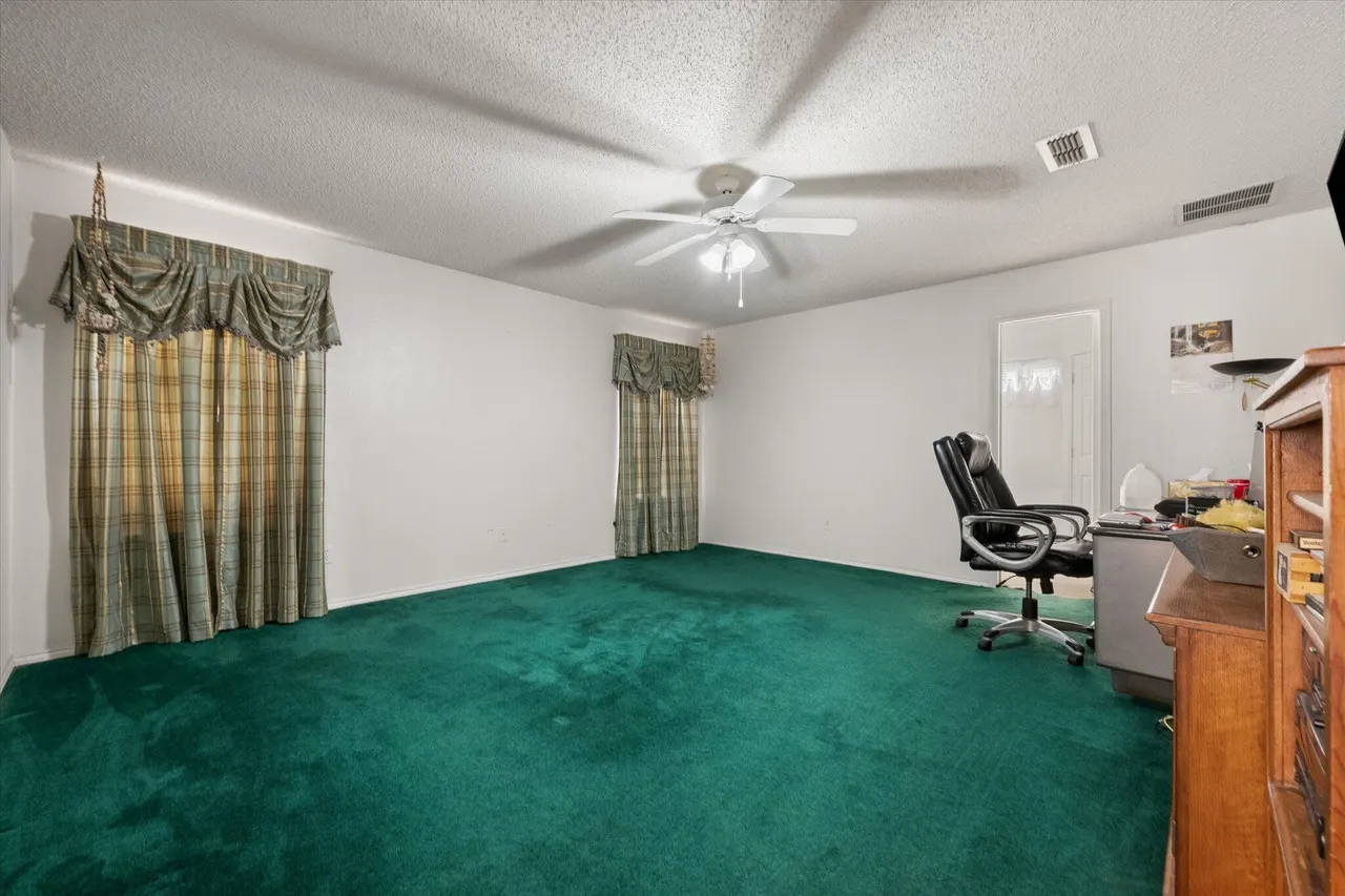 Photo 21 — 5902 10th Street UNIT 1, Lubbock, TX 79416