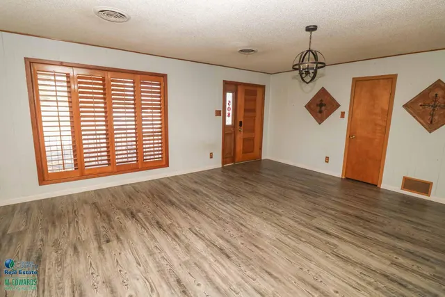 Photo 6 — 508 E Hay Street, Sudan, TX 79371