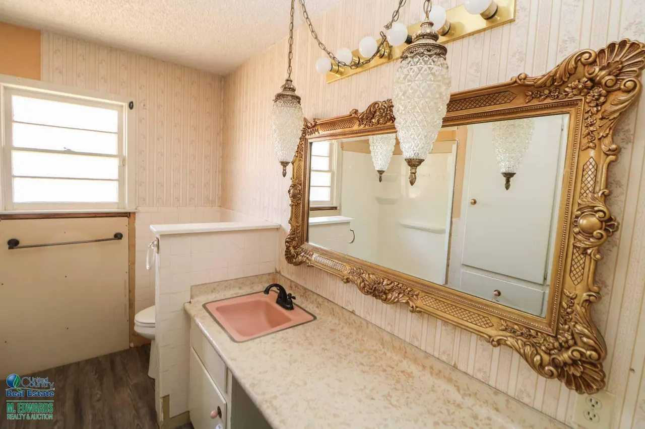 Photo 12 — 508 E Hay Street, Sudan, TX 79371