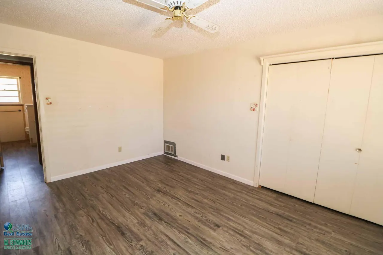 Photo 14 — 508 E Hay Street, Sudan, TX 79371