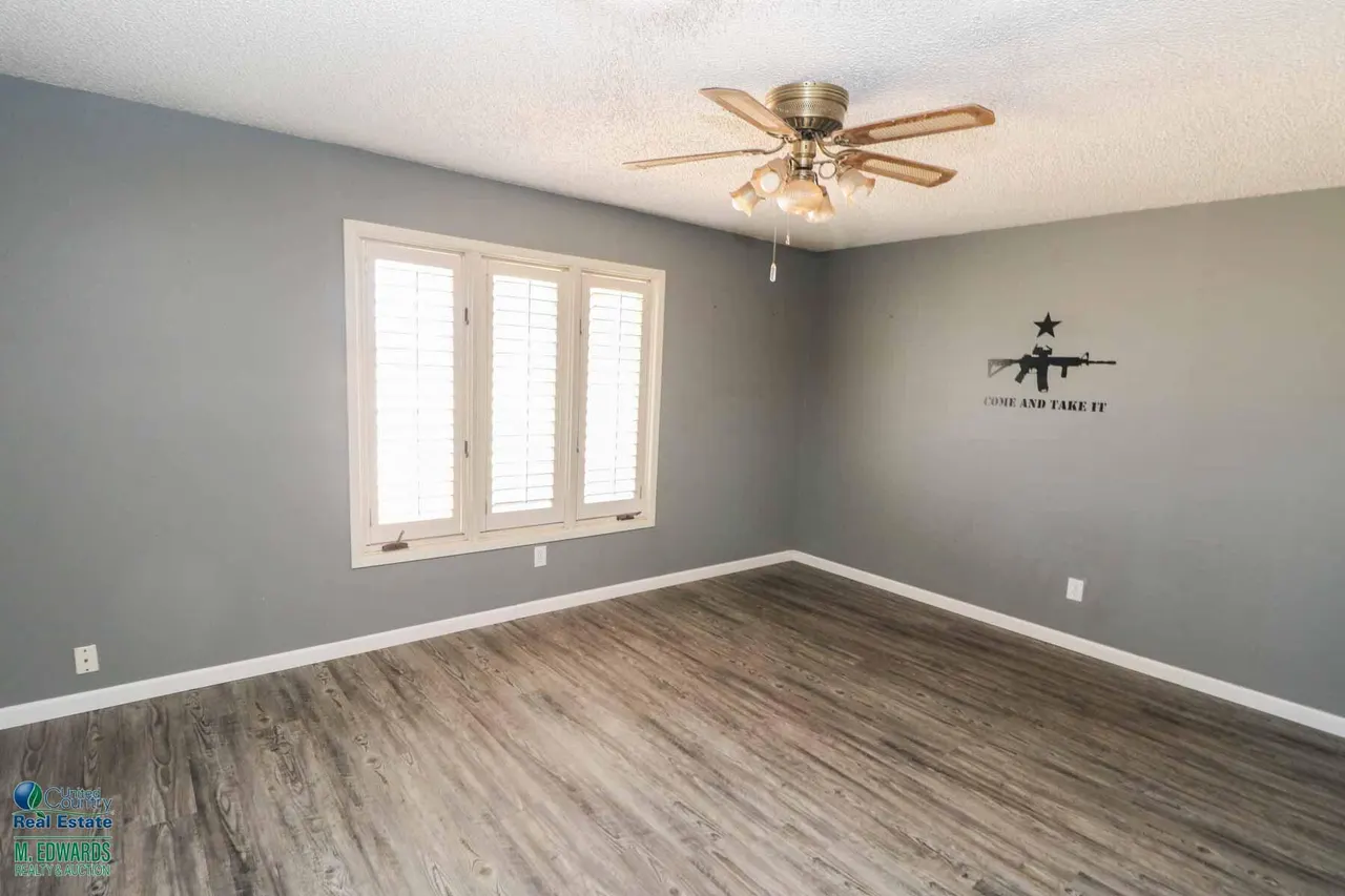 Photo 17 — 508 E Hay Street, Sudan, TX 79371