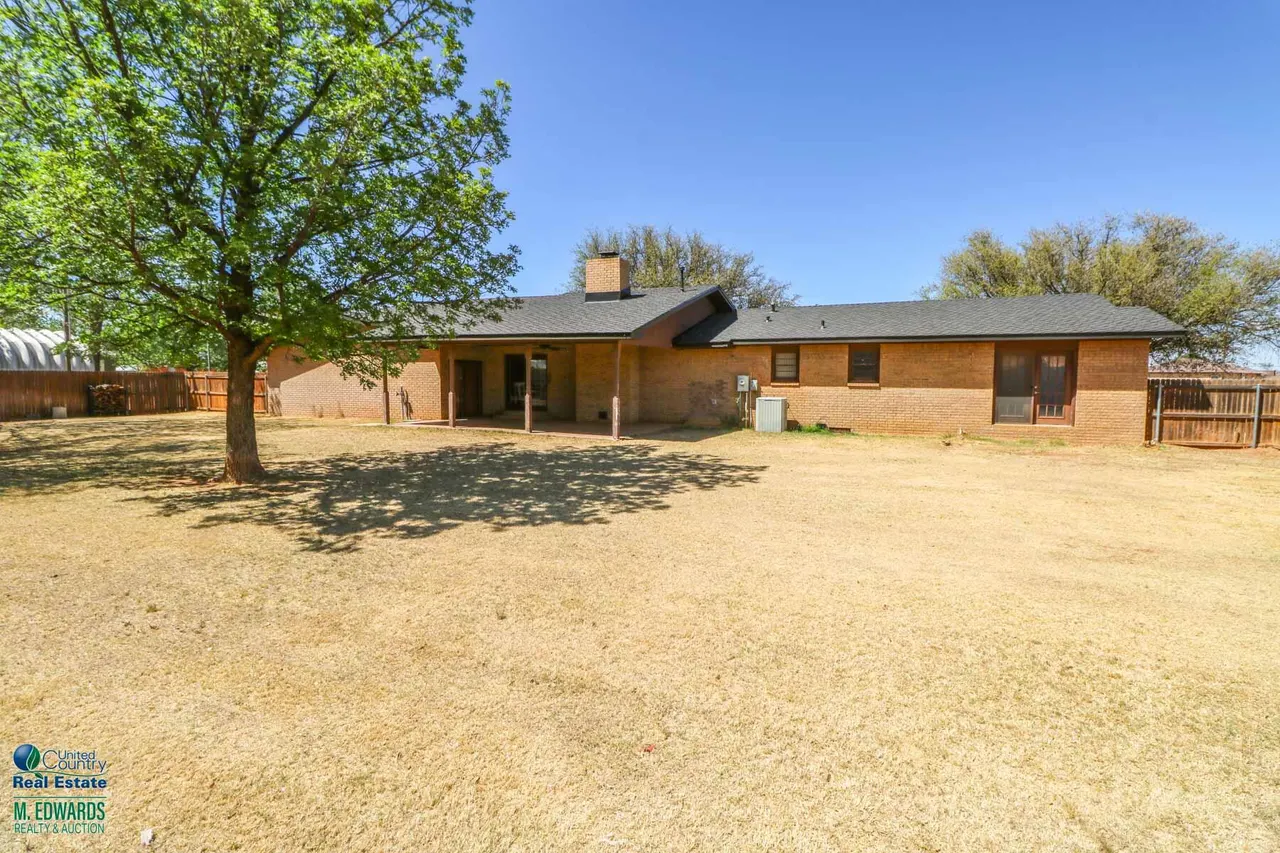 Photo 22 — 508 E Hay Street, Sudan, TX 79371