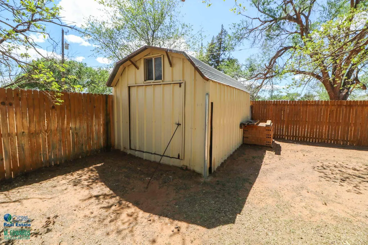 Photo 24 — 508 E Hay Street, Sudan, TX 79371