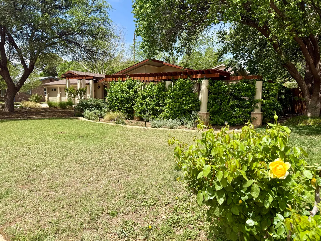 Photo 2 — 4406 15th Street, Lubbock, TX 79416