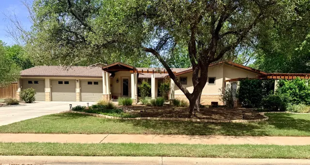 Front exterior — 4406 15th Street, Lubbock, TX 79416