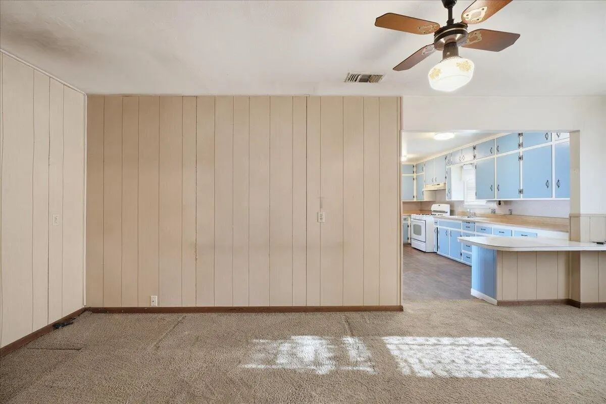 Photo 7 — 705 11th Street, Shallowater, TX 79363