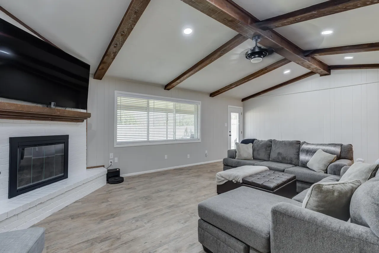 Photo 7 — 822 7th Street, Wolfforth, TX 79382