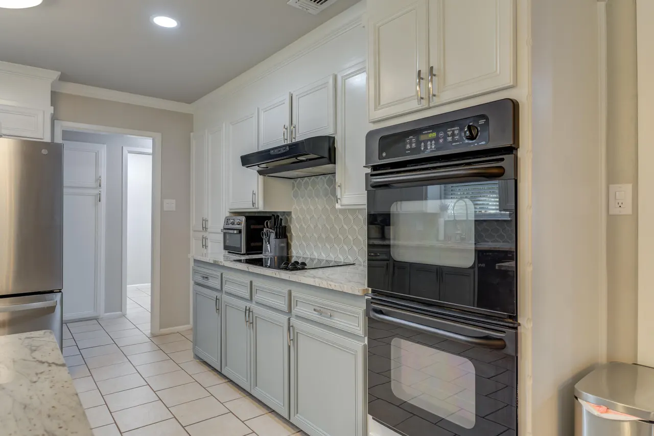 Photo 12 — 822 7th Street, Wolfforth, TX 79382