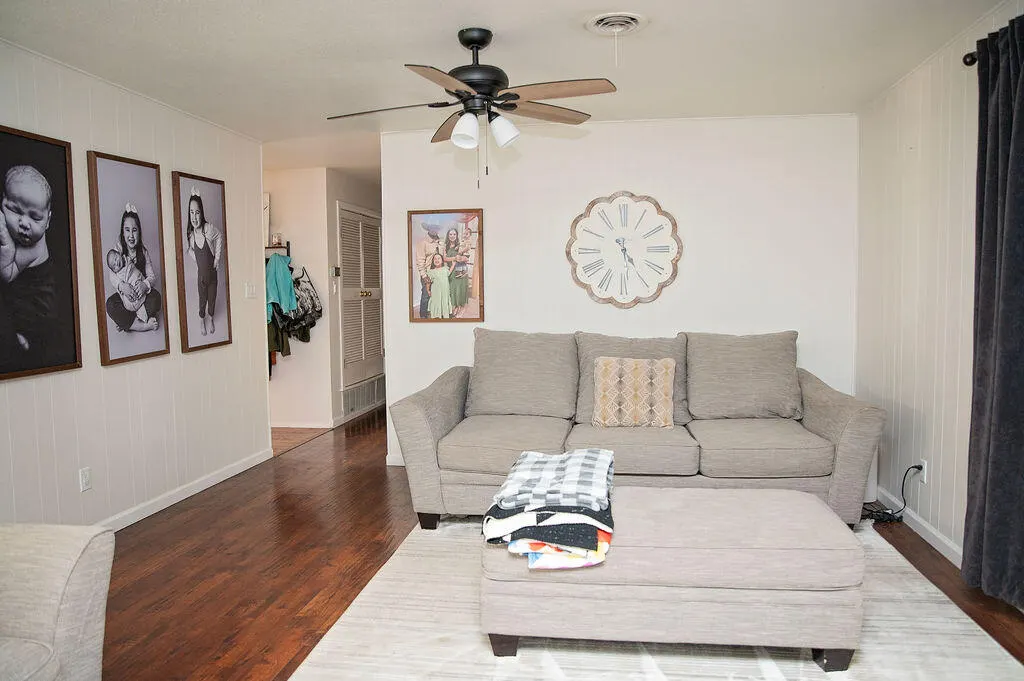 Photo 9 — 814 Linda Lane, Denver City, TX 79323