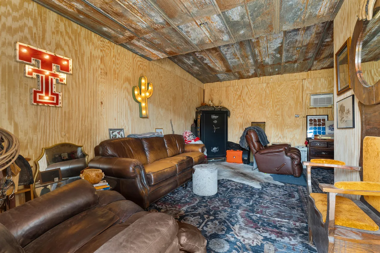 Photo 26 — 1380 W Crosby Street, Slaton, TX 79364