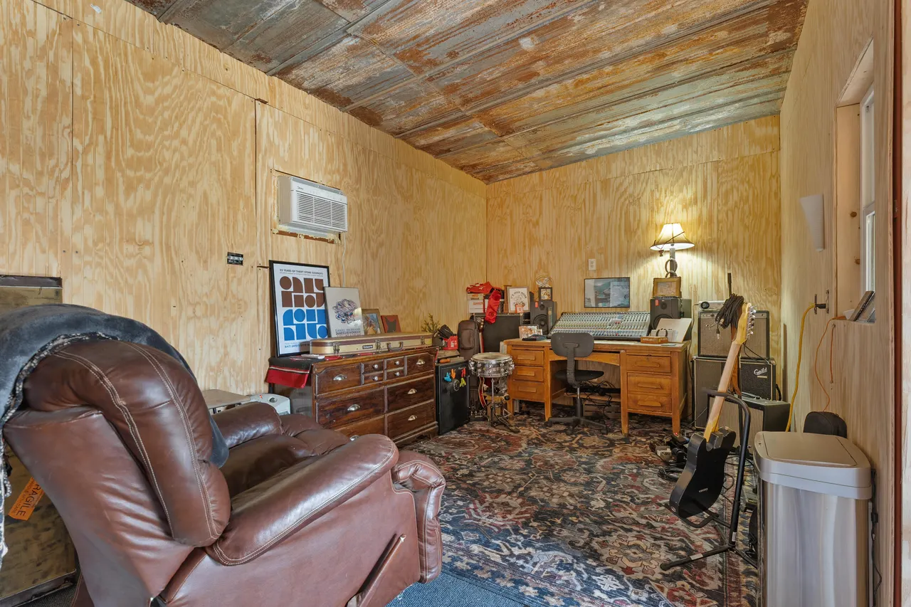 Photo 27 — 1380 W Crosby Street, Slaton, TX 79364