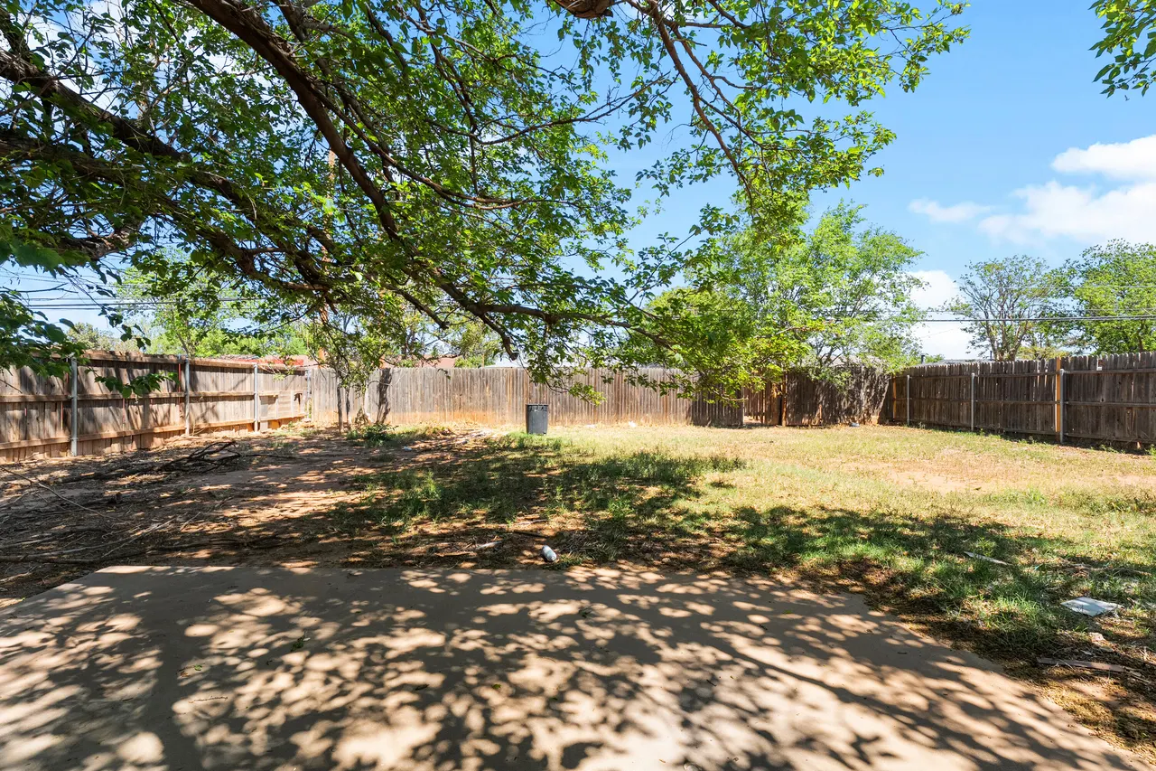 Photo 18 — 4618 43rd Street, Lubbock, TX 79414