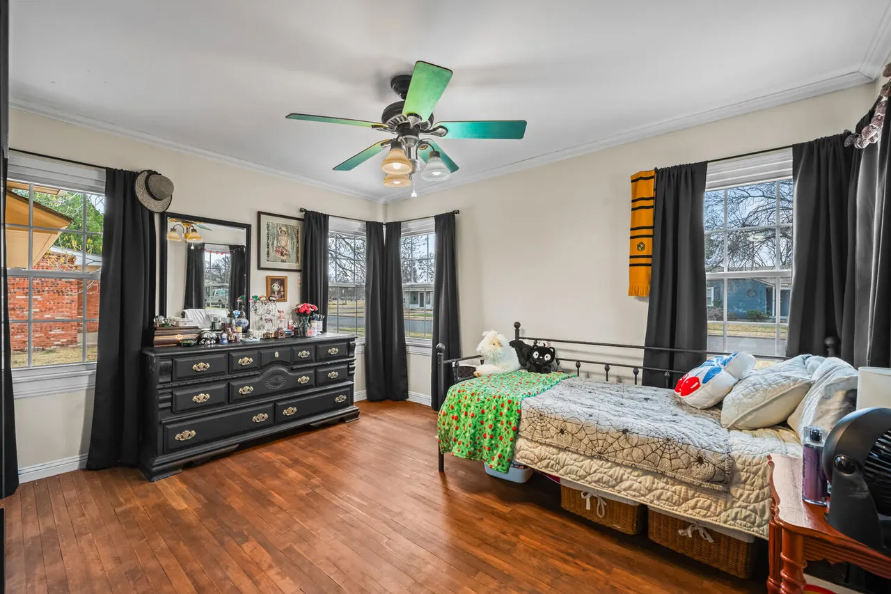 Photo 12 — 3104 26th Street, Lubbock, TX 79410
