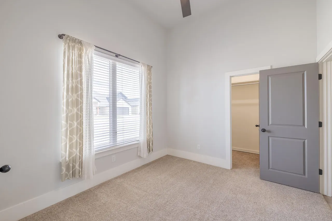 Photo 9 — 519 Avenue U, Shallowater, TX 79363