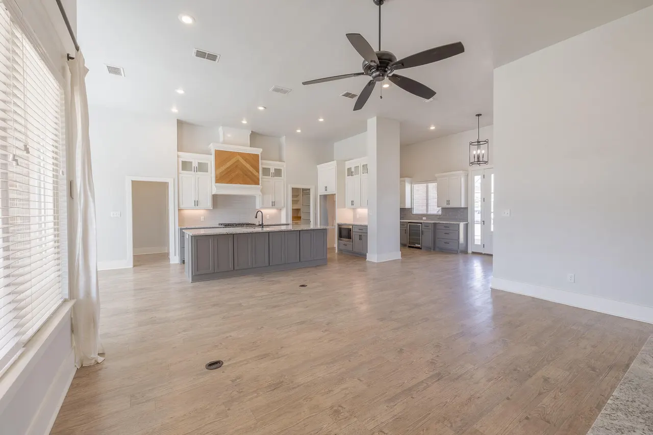Photo 25 — 519 Avenue U, Shallowater, TX 79363