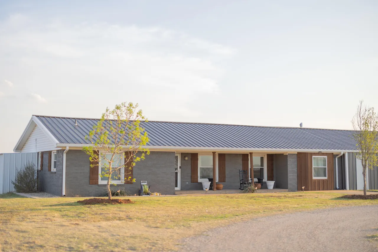 Photo 2 — 4702 E F M 41, Slaton, TX 79364