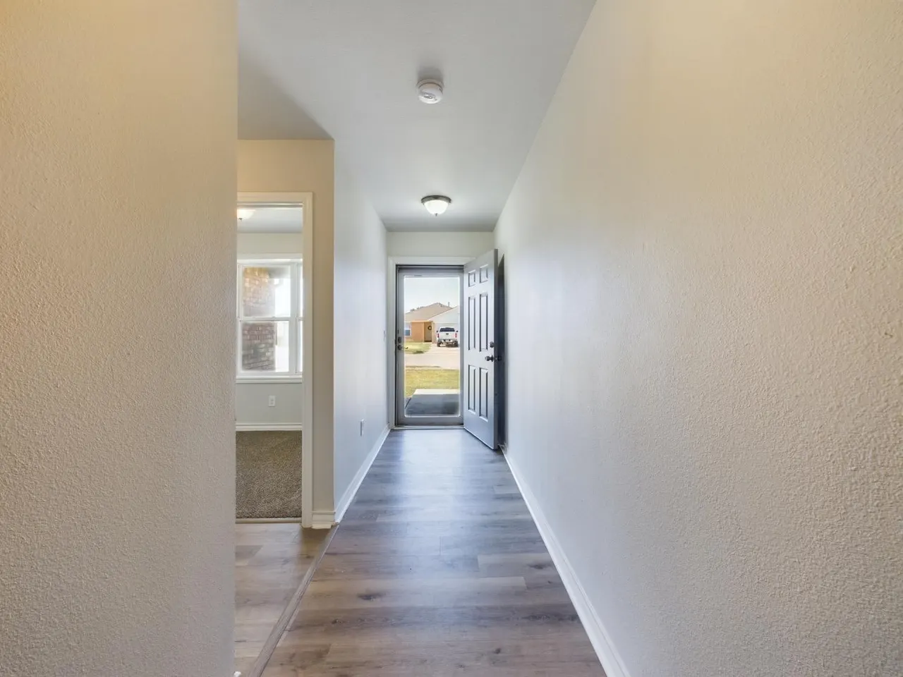 Photo 4 — 6306 25th Street, Lubbock, TX 79407