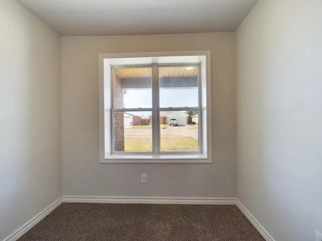 Photo 7 — 6306 25th Street, Lubbock, TX 79407