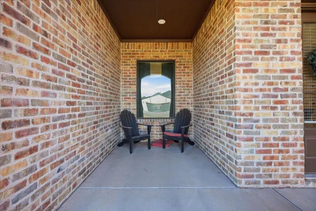 Photo 4 — 805 N 5th Street, Wolfforth, TX 79382