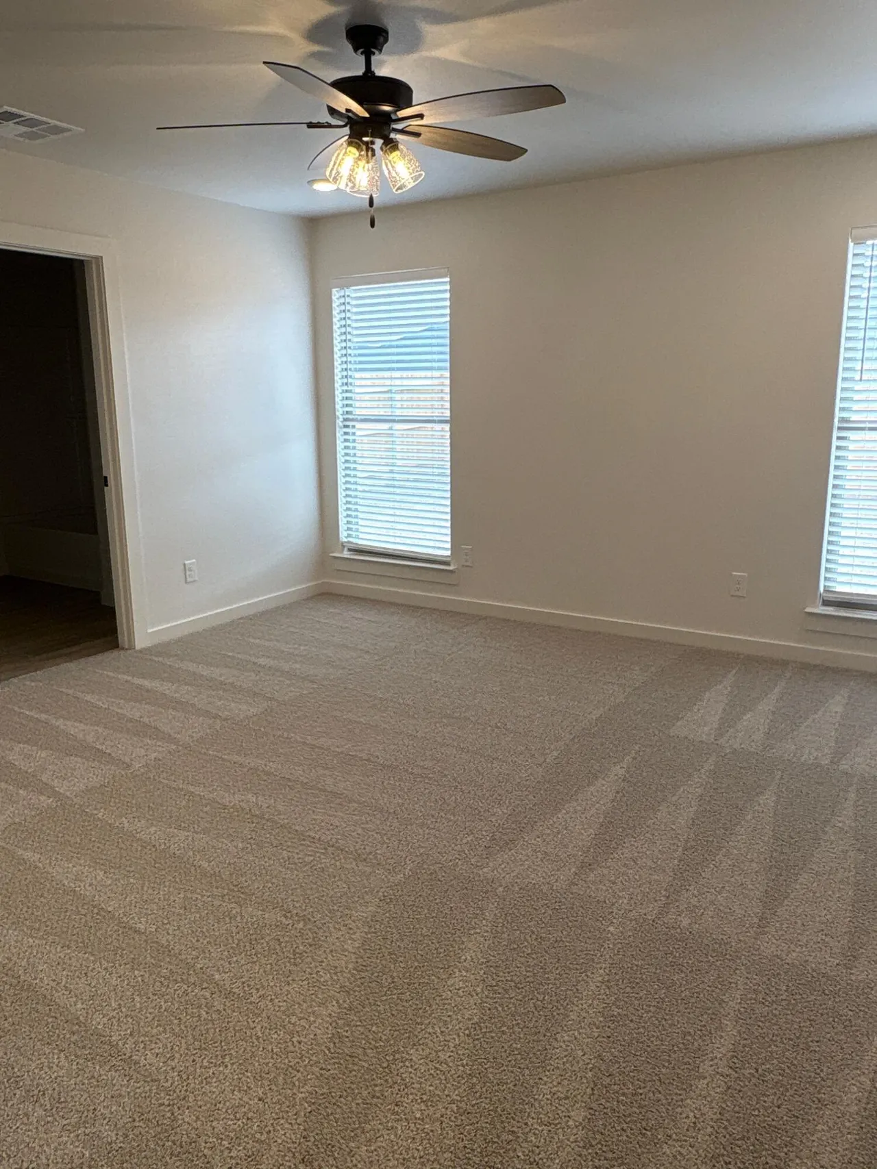 Photo 4 — 2418 Aberdeen Avenue, Wolfforth, TX 79382