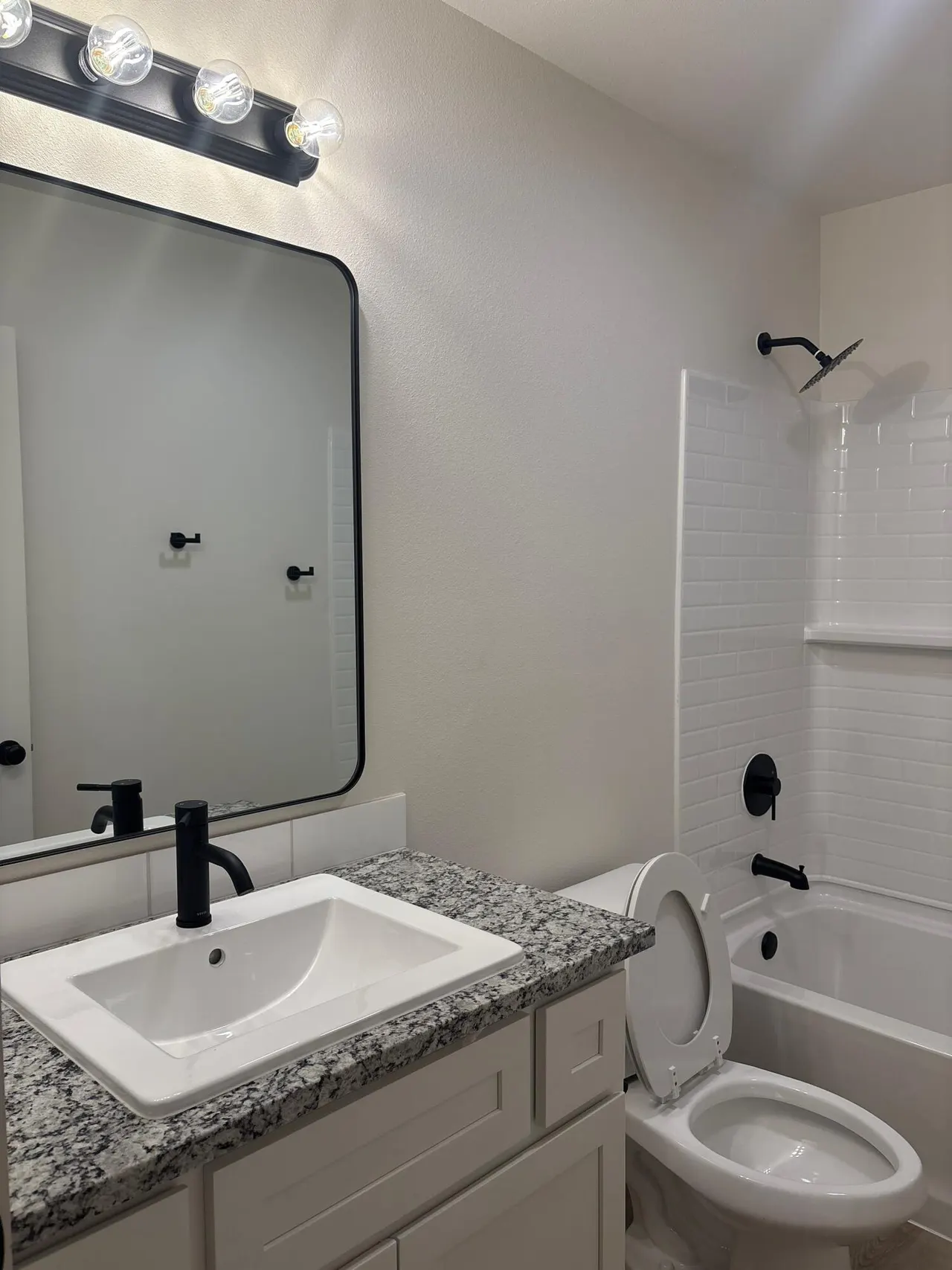 Photo 8 — 2418 Aberdeen Avenue, Wolfforth, TX 79382