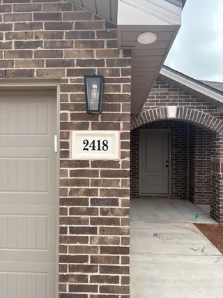 Sold home at 2418 Aberdeen Avenue