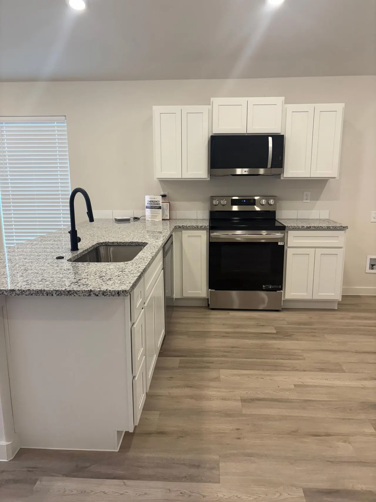 Photo 3 — 6302 Virginia Avenue, Lubbock, TX 79407