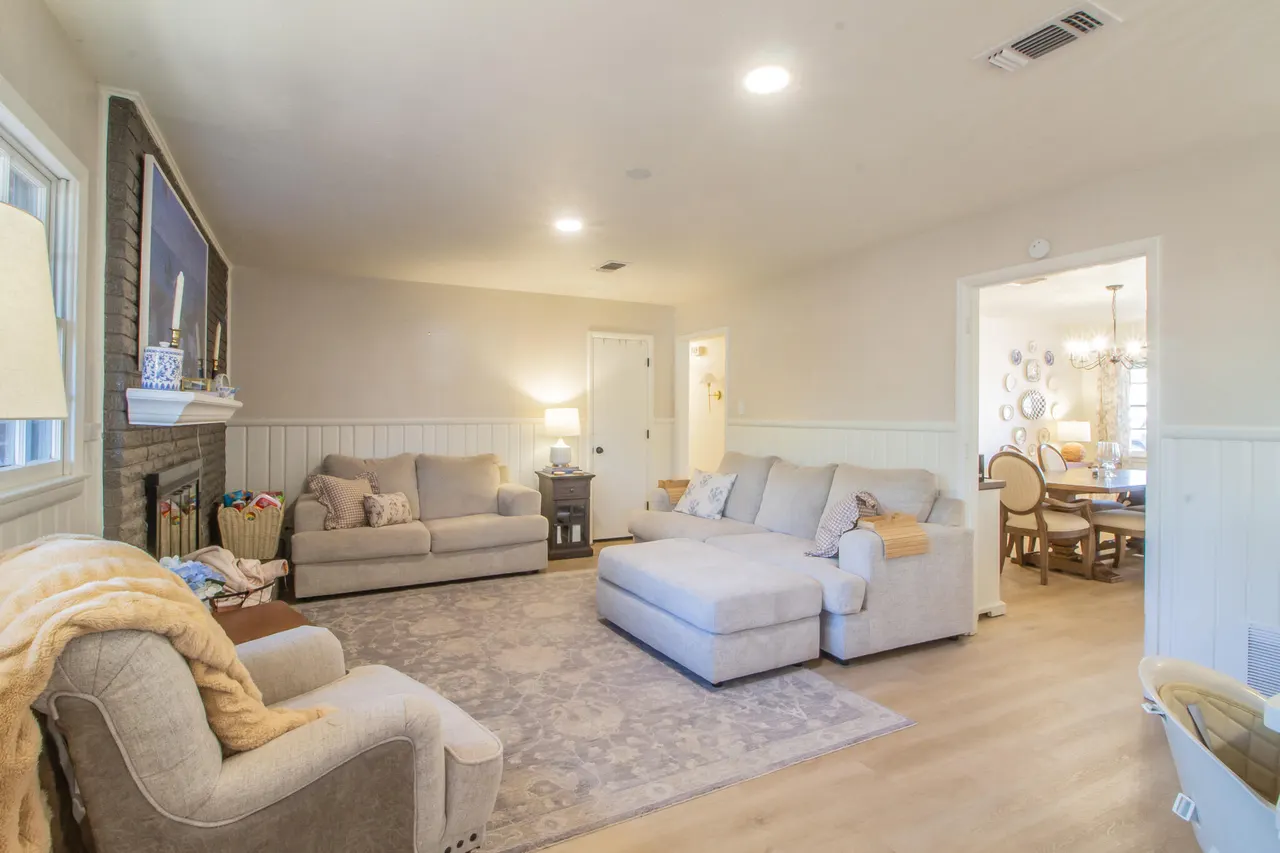Photo 9 — 3430 54th Street, Lubbock, TX 79413