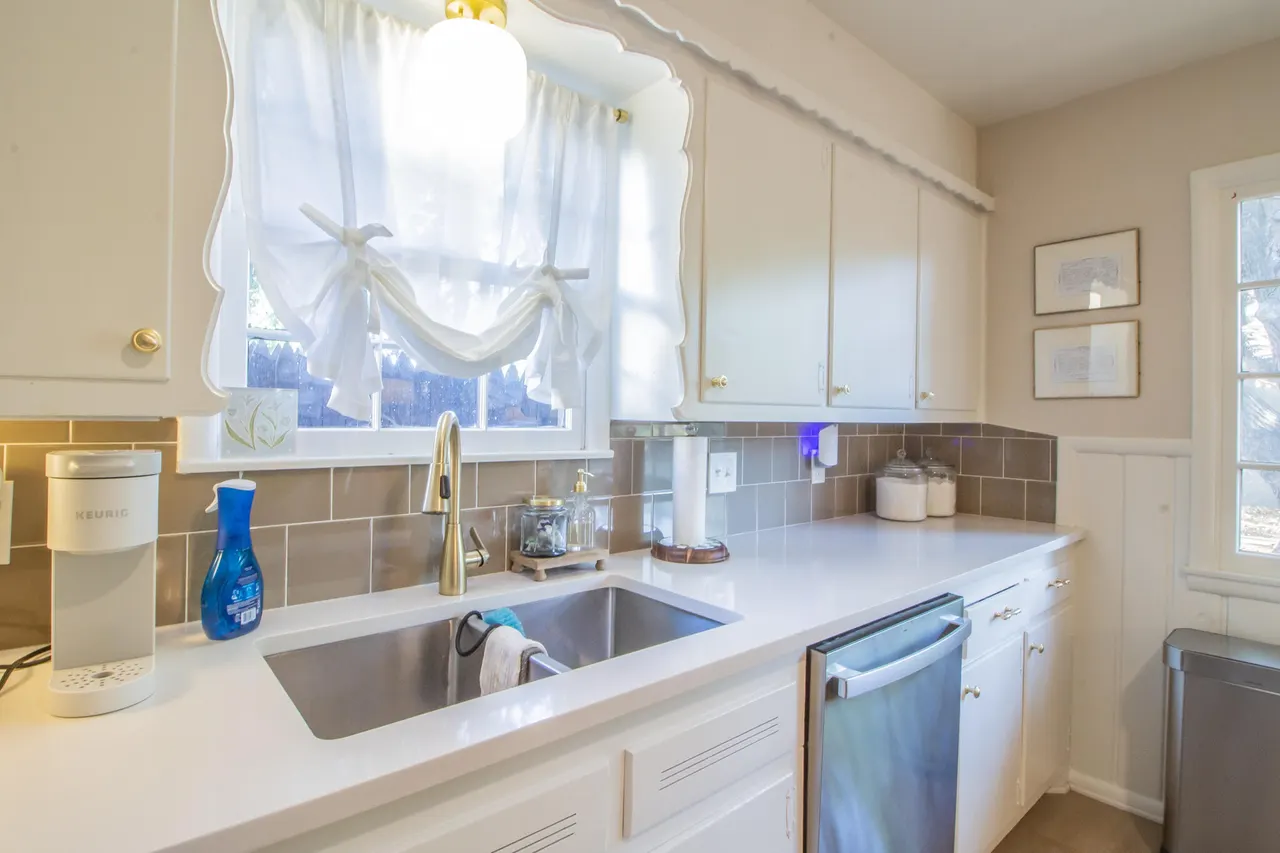 Photo 15 — 3430 54th Street, Lubbock, TX 79413