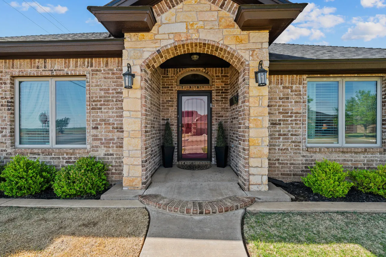 Photo 4 — 2501 Loyola Street, Lubbock, TX 79415